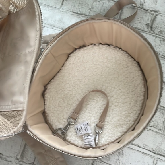 Max Bone Dog Backpack Carrier - Picture 8 of 10